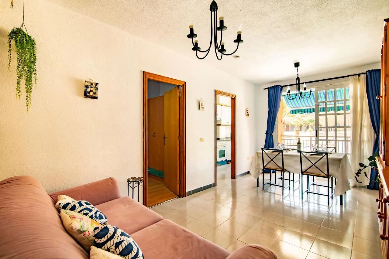El Medano, Center. To Enjoy ! Apartment 0*, El Medano (Tenerife)