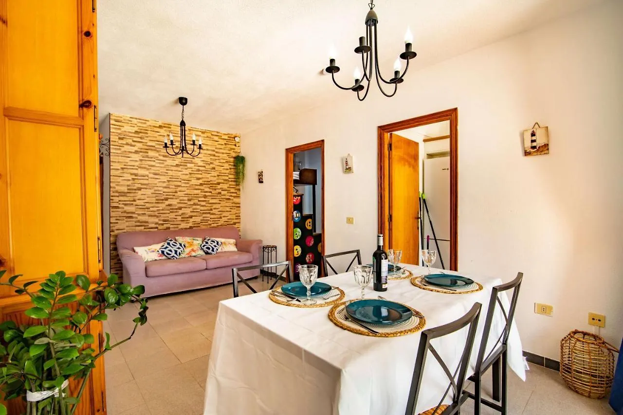 El Medano, Center. To Enjoy ! Apartment